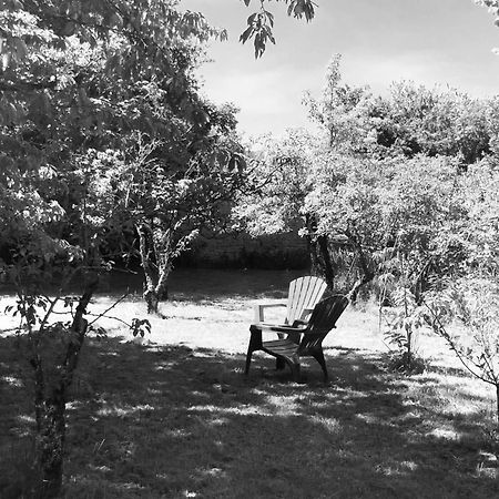 Par La Dives Bed & Breakfast Saint-Pierre-en-Auge Bagian luar foto